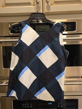 Ann Taylor Petite Sleeveless Argyle Top in Navy, White & Light Blue